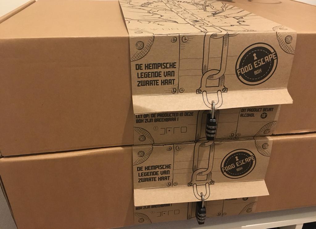 Zwarte Kaat Box